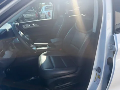 Photos of 2025 Ford Explorer Active for sale in Lowell, MI at Zeigler Ford of Lowell
