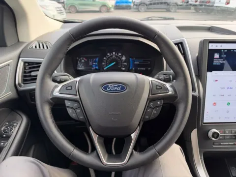 Another view of 2024 Ford Edge SEL for sale in Lowell, MI at Zeigler Ford of Lowell