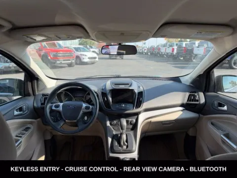 Photos of 2015 Ford Escape SE for sale in Lowell, MI at Zeigler Ford of Lowell