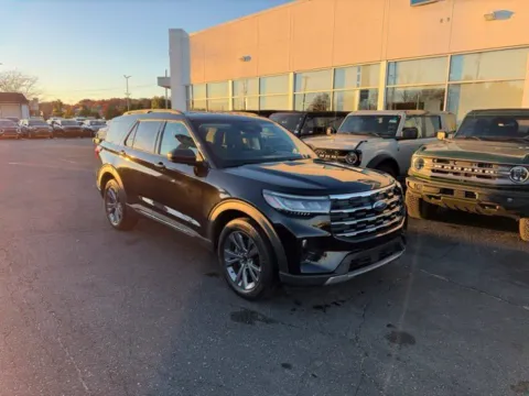 More photos of 2025 Ford Explorer Active at Zeigler Ford of Lowell, MI