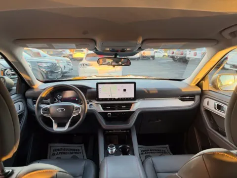 Photos of 2025 Ford Explorer Active for sale in Lowell, MI at Zeigler Ford of Lowell