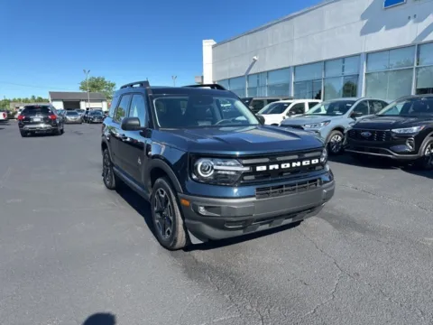More photos of 2023 Ford Bronco Sport Outer Banks at Zeigler Ford of Lowell, MI