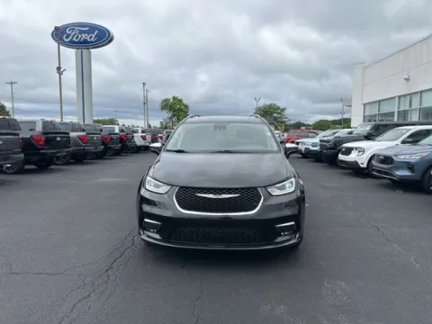 Another view of 2021 Chrysler Pacifica Limited for sale in Lowell, MI at Zeigler Ford of Lowell