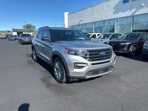 More photos of 2020 Ford Explorer XLT at Zeigler Ford of Lowell, MI