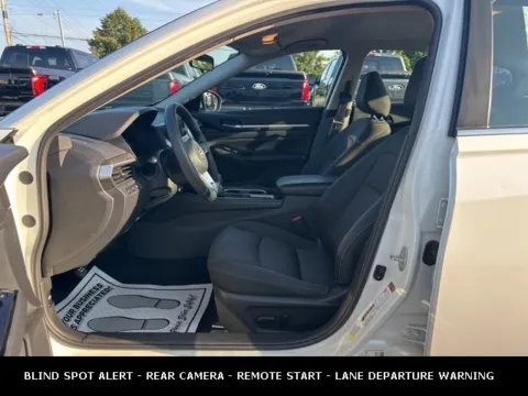 Photos of 2023 Nissan Altima 2.5 SV for sale in Lowell, MI at Zeigler Ford of Lowell