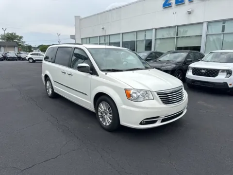 More photos of 2013 Chrysler Town & Country Touring-L at Zeigler Ford of Lowell, MI