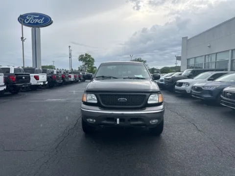 More photos of 2003 Ford F-150 XLT at Zeigler Ford of Lowell, MI