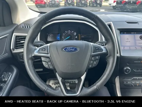 Another view of 2016 Ford Edge SEL for sale in Lowell, MI at Zeigler Ford of Lowell