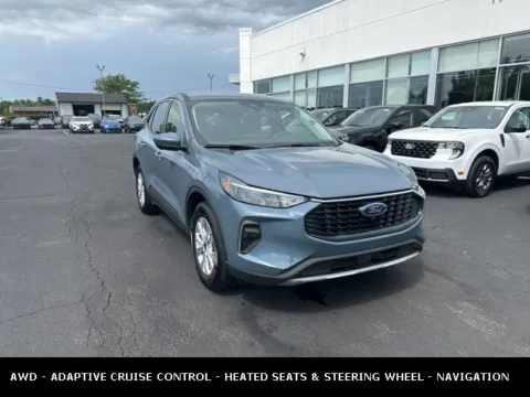 More photos of 2023 Ford Escape Active at Zeigler Ford of Lowell, MI