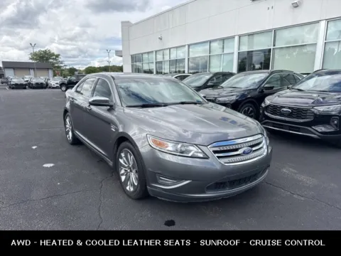 More photos of 2012 Ford Taurus Limited at Zeigler Ford of Lowell, MI