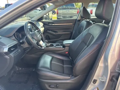 Another view of 2023 Nissan Altima 2.5 SR for sale in Lowell, MI at Zeigler Ford of Lowell