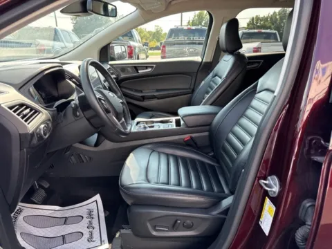 Another view of 2022 Ford Edge SEL for sale in Lowell, MI at Zeigler Ford of Lowell
