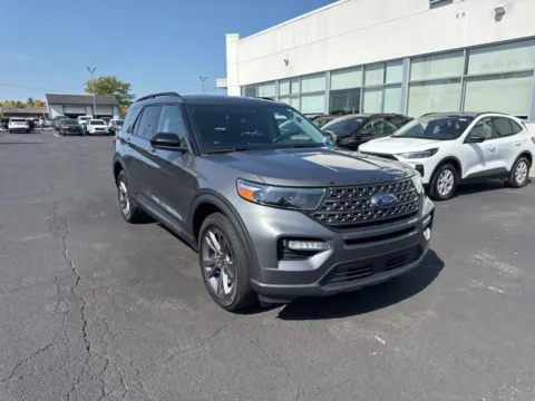 More photos of 2022 Ford Explorer XLT at Zeigler Ford of Lowell, MI