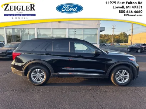 Black 2022 Ford Explorer XLT for sale in Lowell, MI