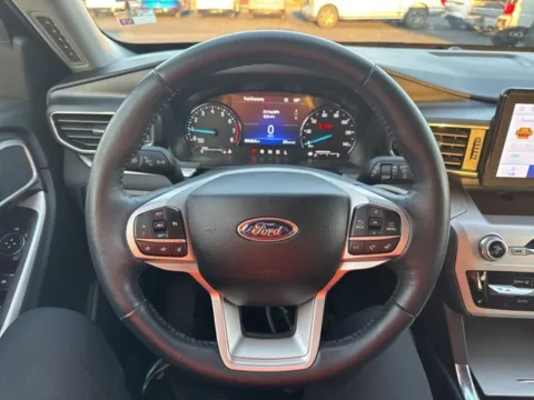 Photos of 2022 Ford Explorer XLT for sale in Lowell, MI at Zeigler Ford of Lowell