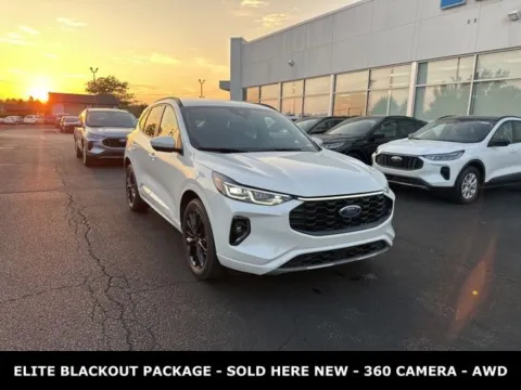 More photos of 2023 Ford Escape ST-Line Elite at Zeigler Ford of Lowell, MI