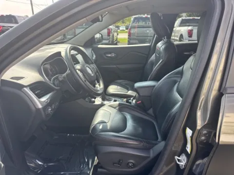 Another view of 2015 Jeep Cherokee Trailhawk for sale in Lowell, MI at Zeigler Ford of Lowell