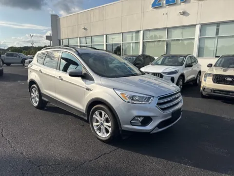 More photos of 2017 Ford Escape SE at Zeigler Ford of Lowell, MI