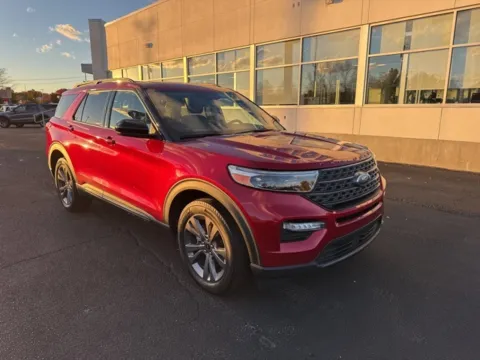 More photos of 2022 Ford Explorer XLT at Zeigler Ford of Lowell, MI