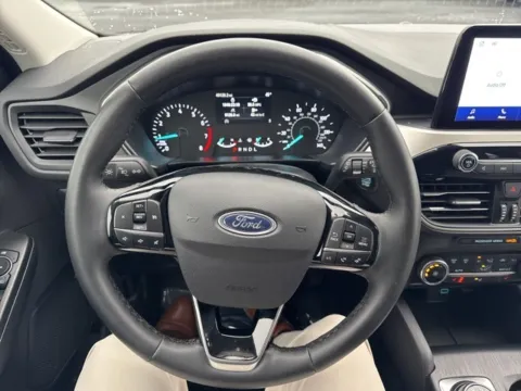 Photos of 2022 Ford Escape SE for sale in Lowell, MI at Zeigler Ford of Lowell