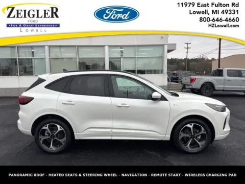 White 2023 Ford Escape Hybrid ST-Line Elite for sale in Lowell, MI