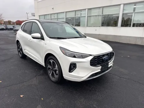 More photos of 2023 Ford Escape Hybrid ST-Line Elite at Zeigler Ford of Lowell, MI