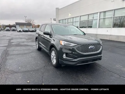 More photos of 2023 Ford Edge SEL at Zeigler Ford of Lowell, MI