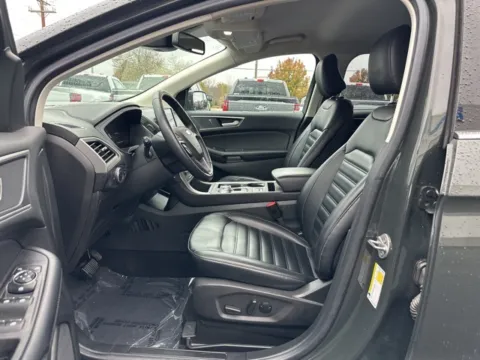 Photos of 2023 Ford Edge SEL for sale in Lowell, MI at Zeigler Ford of Lowell