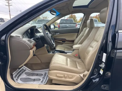 Photos of 2008 Honda Accord EX-L for sale in Lowell, MI at Zeigler Ford of Lowell