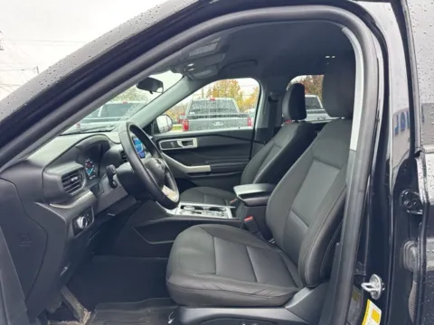 Another view of 2022 Ford Explorer XLT for sale in Lowell, MI at Zeigler Ford of Lowell