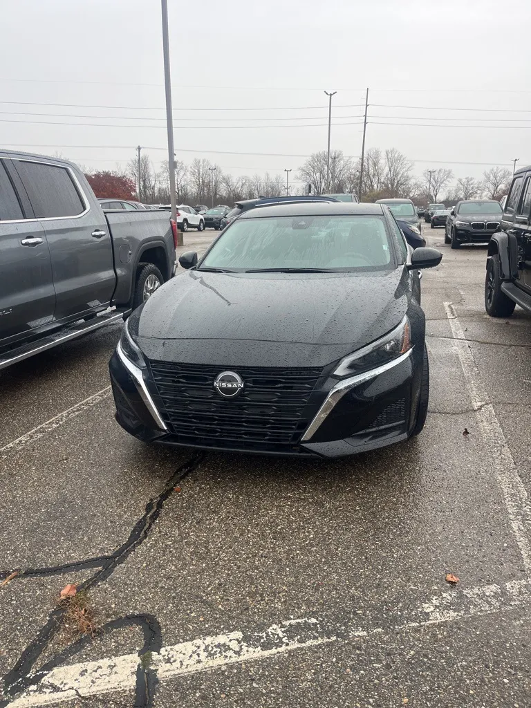 2024 Nissan Altima 2.5 SV for sale in Holland, MI