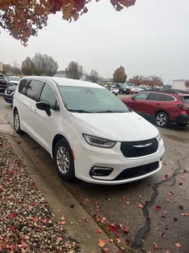Photos of 2024 Chrysler Pacifica Touring L for sale in Holland, MI at Zeigler GMC of Holland