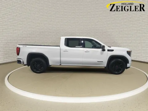 More photos of 2022 GMC Sierra 1500 Elevation at Zeigler GMC of Holland, MI