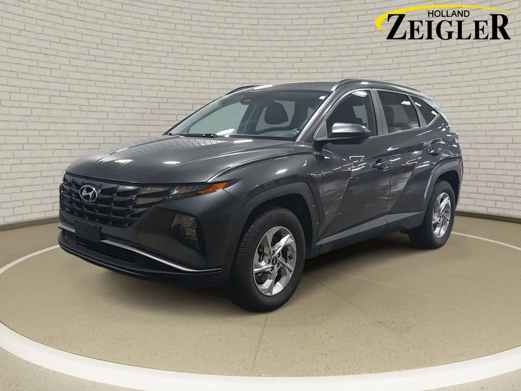 Gray 2024 Hyundai Tucson SEL for sale in Holland, MI