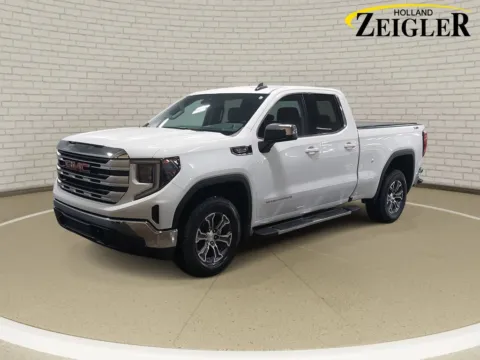 White 2023 GMC Sierra 1500 SLE for sale in Holland, MI