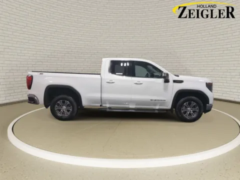 More photos of 2023 GMC Sierra 1500 SLE at Zeigler GMC of Holland, MI