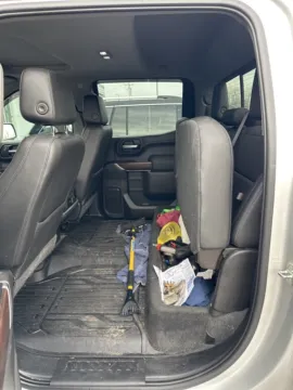 More photos of 2019 GMC Sierra 1500 SLT at Zeigler GMC of Holland, MI