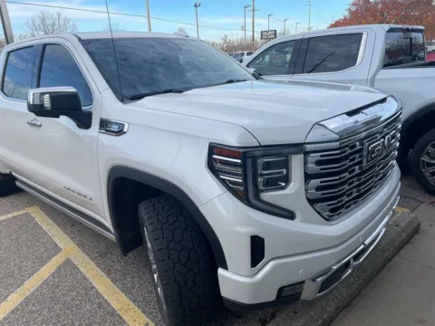More photos of 2022 GMC Sierra 1500 Denali at Zeigler GMC of Holland, MI