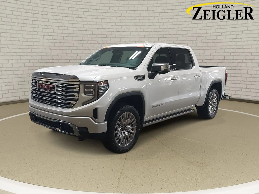 White 2022 GMC Sierra 1500 Denali for sale in Holland, MI