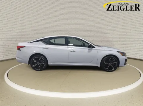 More photos of 2025 Nissan Altima 2.5 SR at Zeigler GMC of Holland, MI