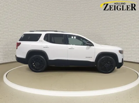 More photos of 2023 GMC Acadia SLE at Zeigler GMC of Holland, MI