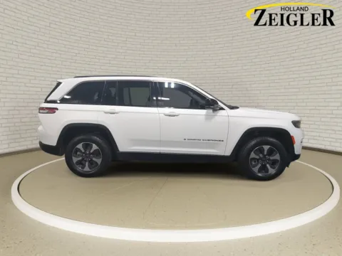 More photos of 2022 Jeep Grand Cherokee 4xe at Zeigler GMC of Holland, MI