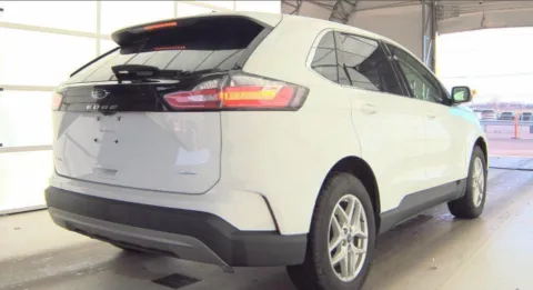More photos of 2024 Ford Edge SEL at Zeigler GMC of Holland, MI