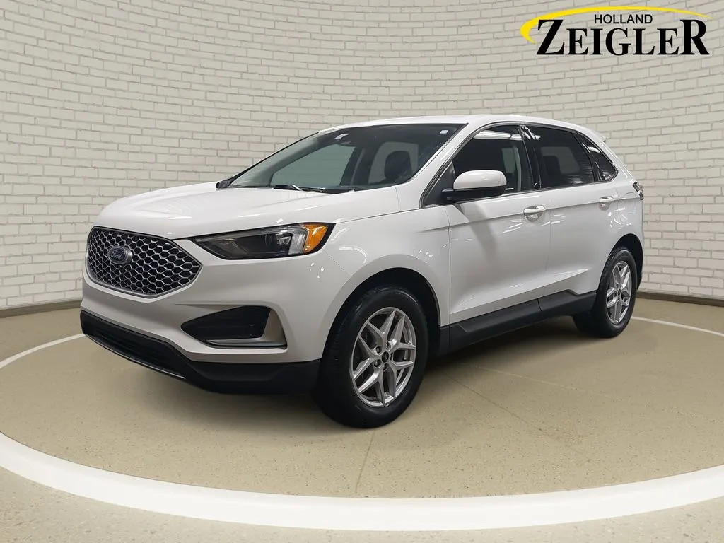 White 2024 Ford Edge SEL for sale in Holland, MI