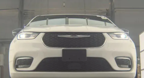 Another view of 2025 Chrysler Pacifica Select for sale in Holland, MI at Zeigler GMC of Holland