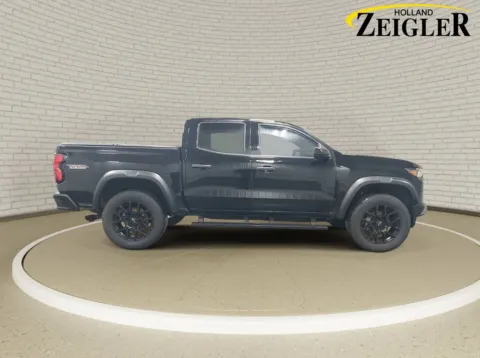 More photos of 2023 Chevrolet Colorado Trail Boss at Zeigler GMC of Holland, MI