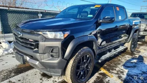 Black 2023 Chevrolet Colorado Trail Boss for sale in Holland, MI