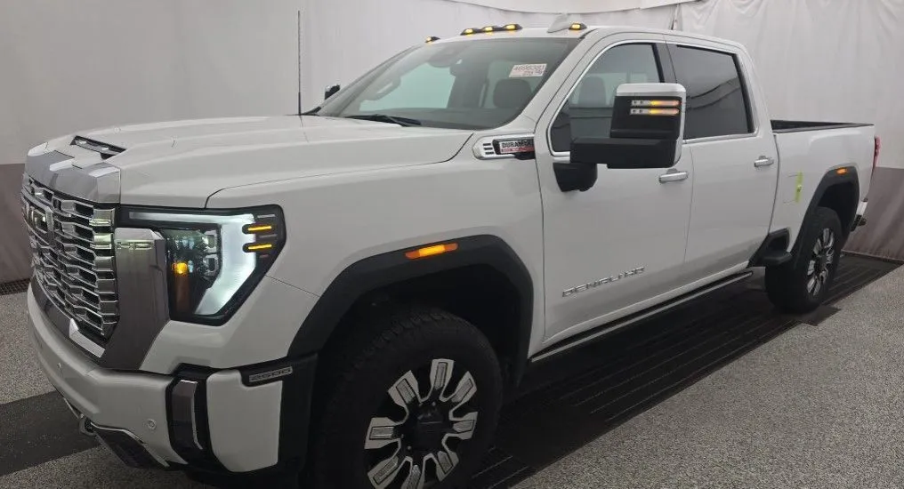 White 2024 GMC Sierra 2500HD Denali for sale in Holland, MI