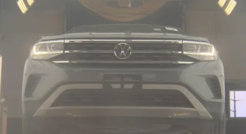 Another view of 2022 Volkswagen Atlas 3.6L V6 SE w/Technology for sale in Holland, MI at Zeigler GMC of Holland