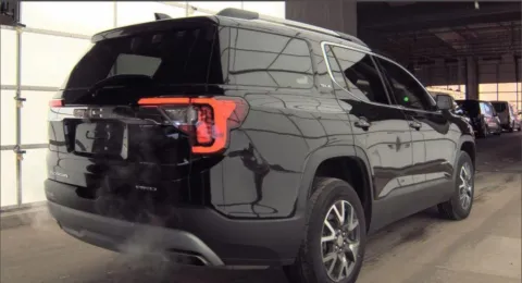 More photos of 2023 GMC Acadia SLE at Zeigler GMC of Holland, MI